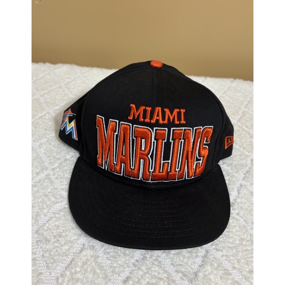 New Era 9Fifty Miami Marlins Embroidered Curved Brim Snap Back Hat